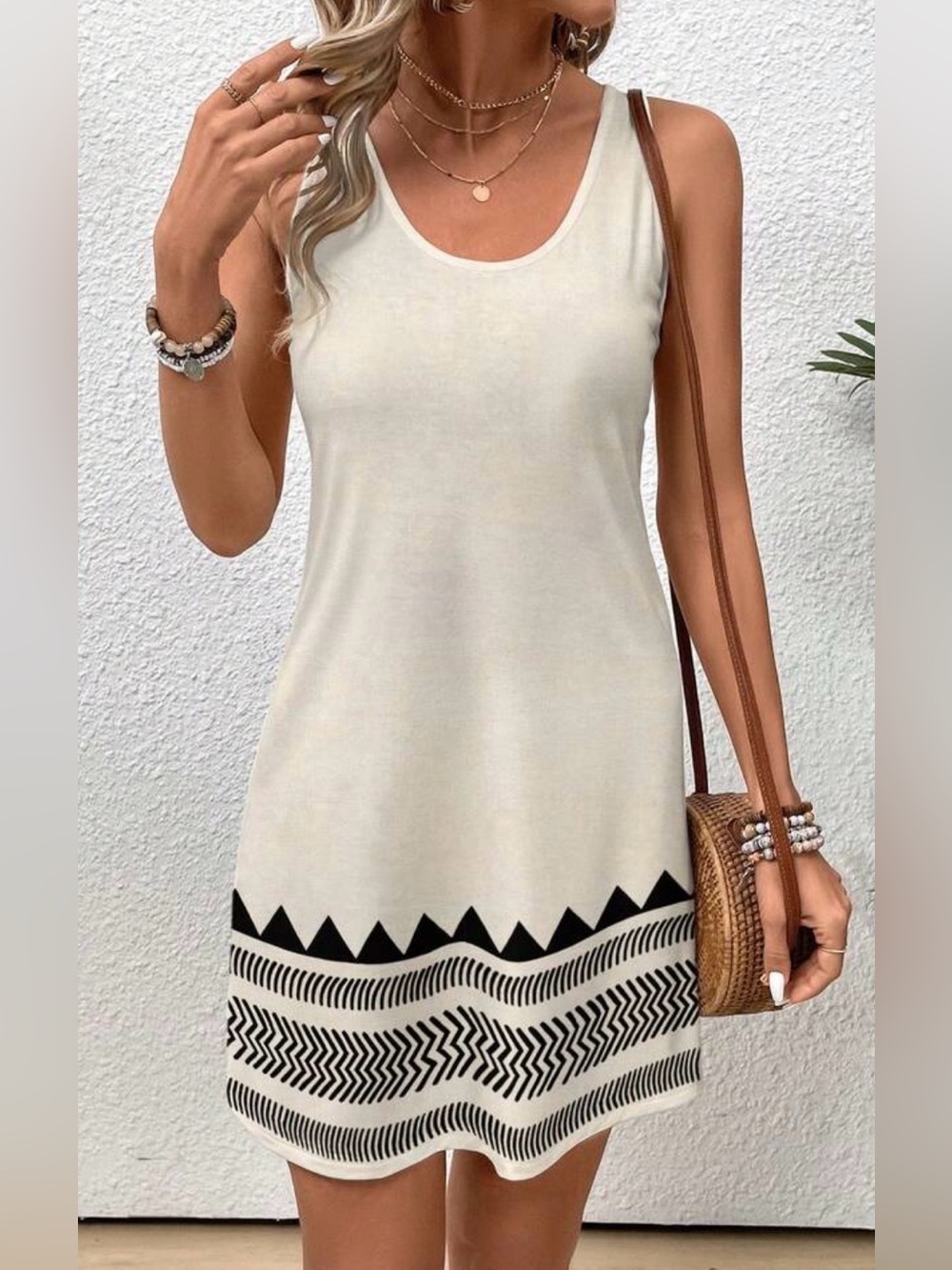 Sleeveless Cream Tribal Hem Shift Dress - Picture 3 of 11